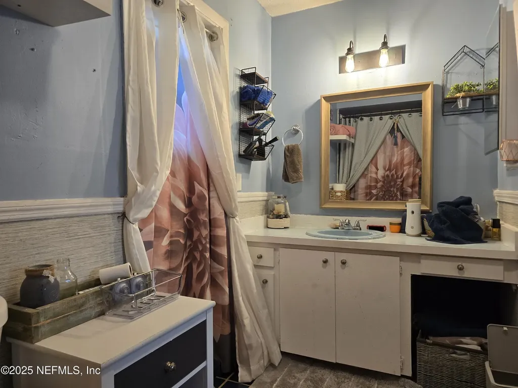 6051 Foxfire Court Jacksonville FL 32244