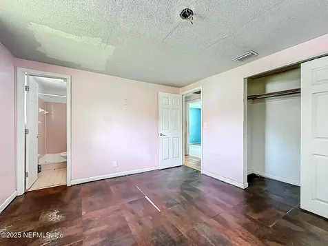 2115 Burgoyne Drive Jacksonville FL 32208
