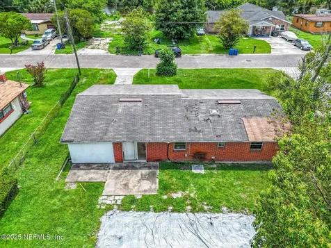2115 Burgoyne Drive Jacksonville FL 32208