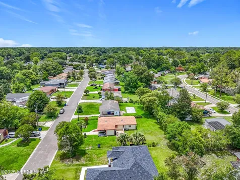 2115 Burgoyne Drive Jacksonville FL 32208
