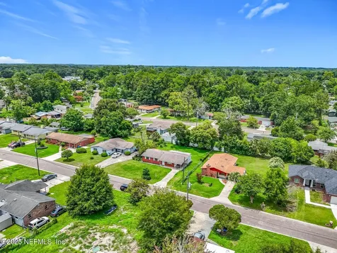 2115 Burgoyne Drive Jacksonville FL 32208