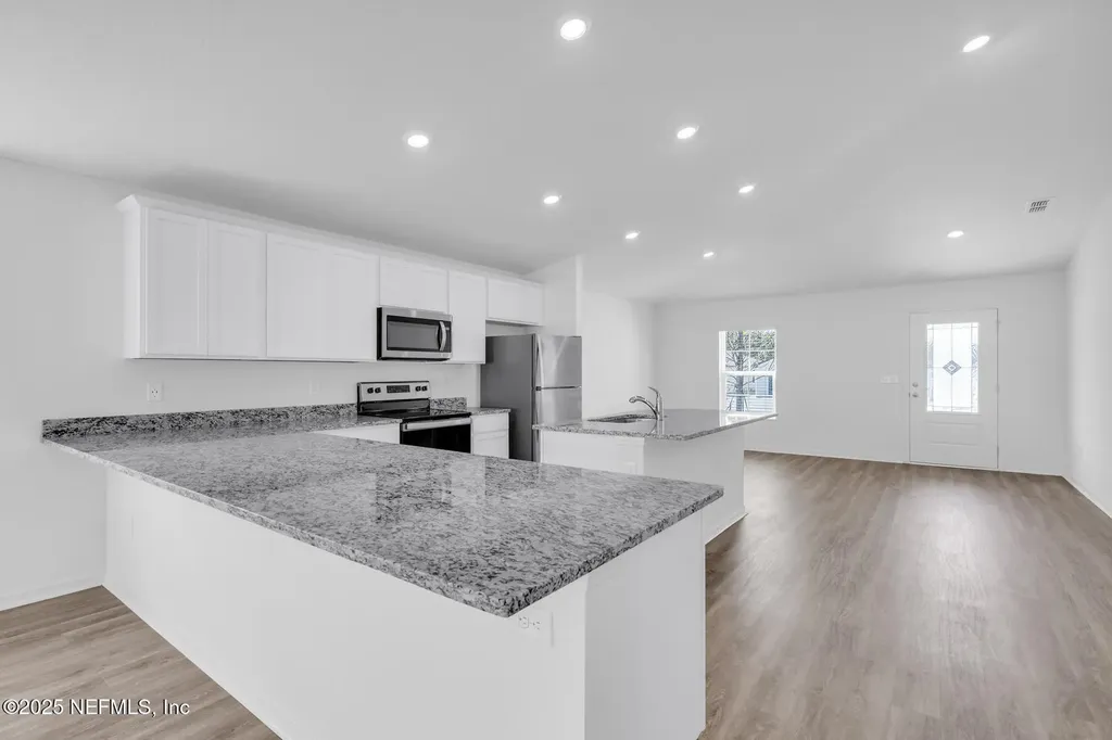 3285 Mission Oak Place Green Cove Springs FL 32043