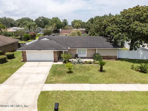13999 Island Cove Drive Jacksonville FL 32224