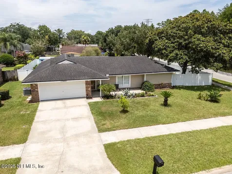 13999 Island Cove Drive Jacksonville FL 32224