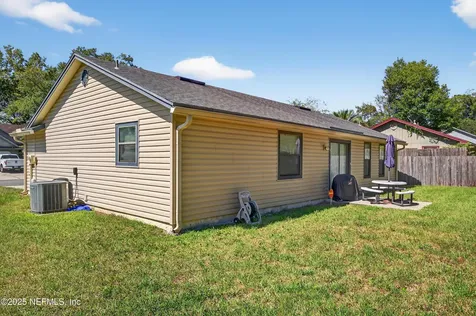 7987 Winterwood Lane Jacksonville FL 32210