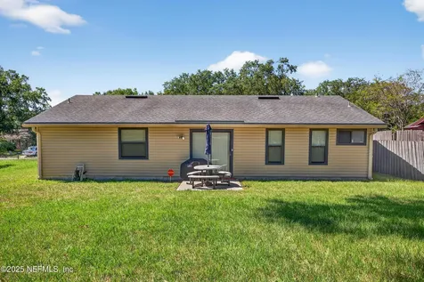 7987 Winterwood Lane Jacksonville FL 32210