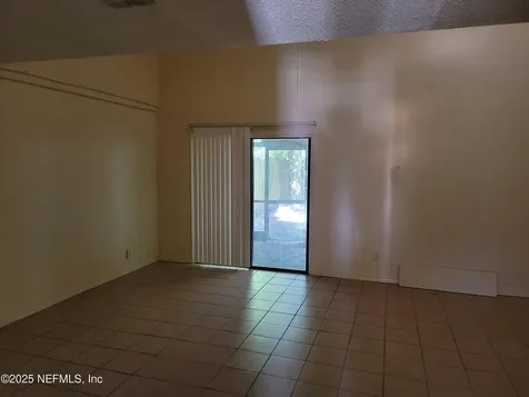 4318 Melissa Court W Jacksonville FL 32210