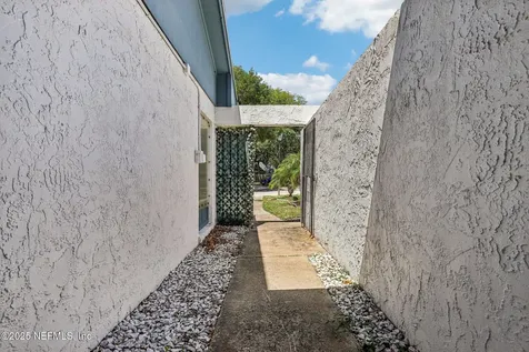 2914 Songbird Drive Jacksonville FL 32233