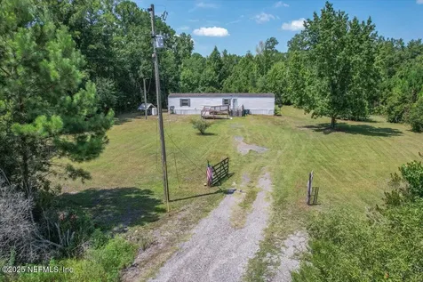 6930 County Road 121 Bryceville FL 32009