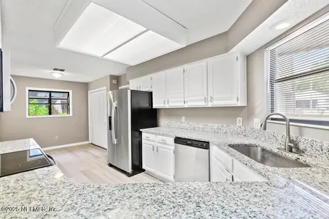 3604 Heathwood Court Jacksonville FL 32277