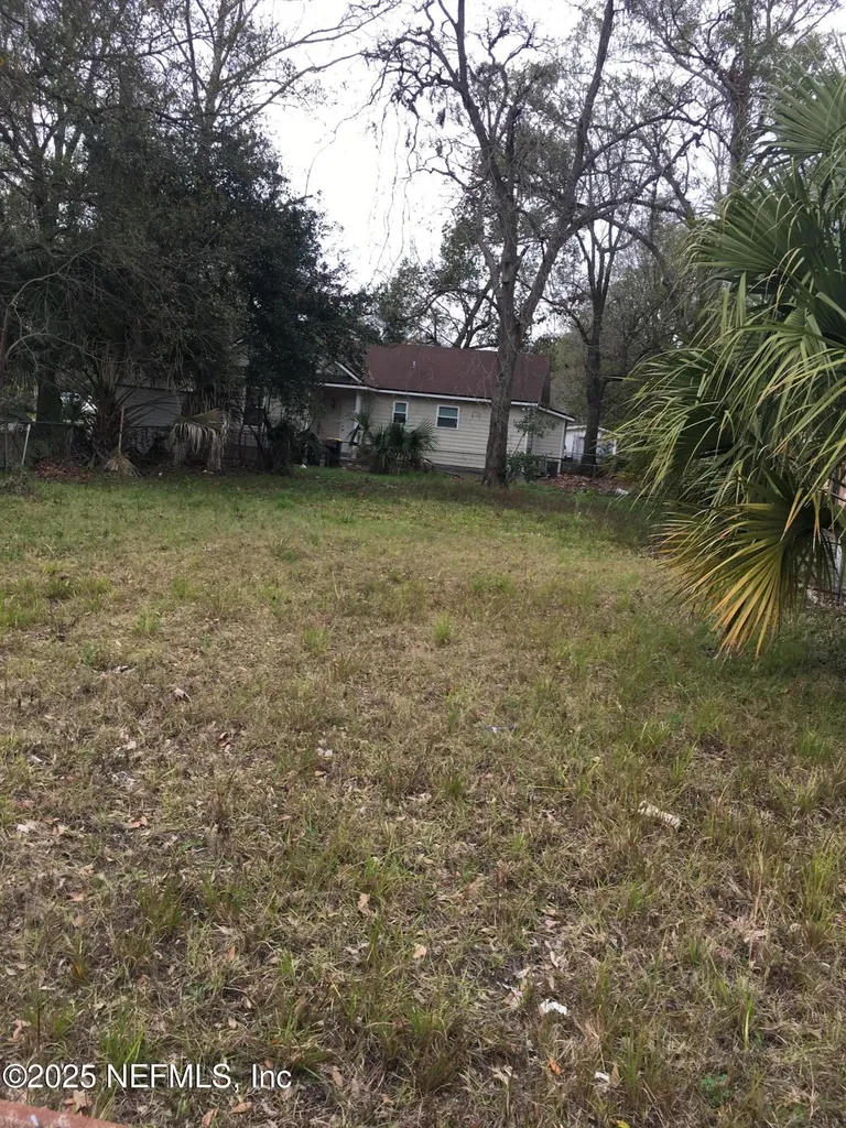 1575 W 7th Street Jacksonville FL 32209
