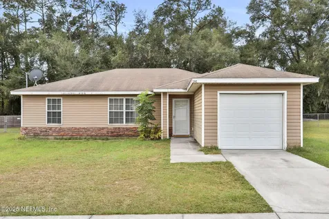 242 Mango Drive Palatka FL 32177