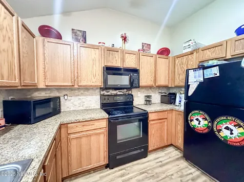 242 Mango Drive Palatka FL 32177