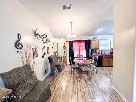 242 Mango Drive Palatka FL 32177