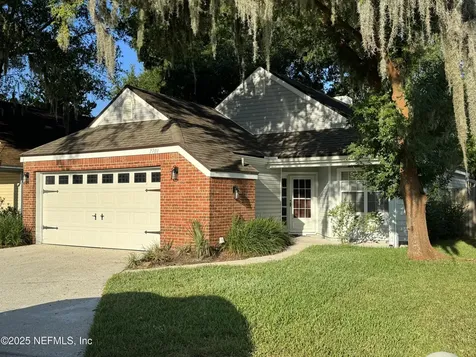 7701 Leesburg Drive S Jacksonville FL 32277