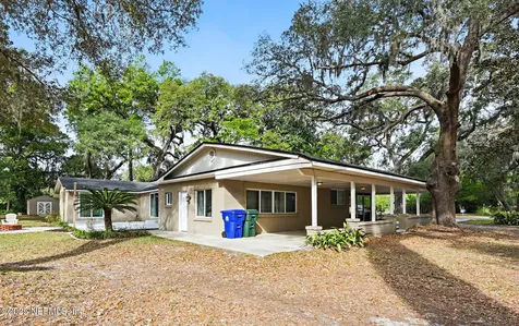 2416 Holly Point Road E Orange Park FL 32073