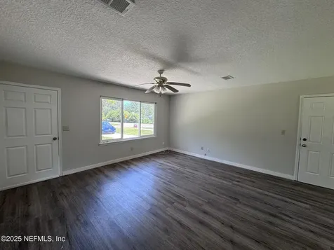 8204 Arnot Street Jacksonville FL 32220