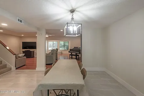 346 Raleigh Road Jacksonville FL 32225