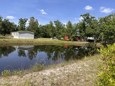 24899 Crawford Road Callahan FL 32011