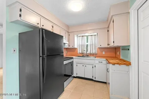 5306 Saginaw Avenue Jacksonville FL 32210