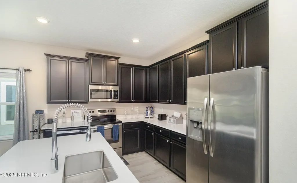 7098 Longleaf Branch Drive Jacksonville FL 32222