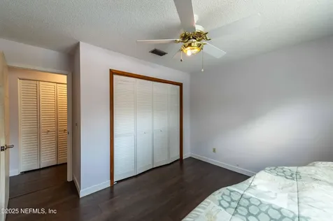 11515 Sedgemoore Drive E Jacksonville FL 32223