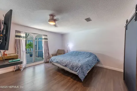 11515 Sedgemoore Drive E Jacksonville FL 32223