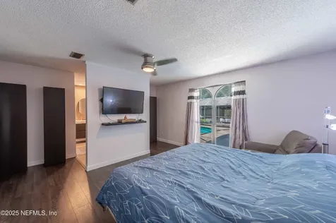 11515 Sedgemoore Drive E Jacksonville FL 32223