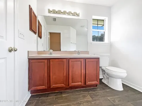 7700 Lookout Point Drive Jacksonville FL 32210