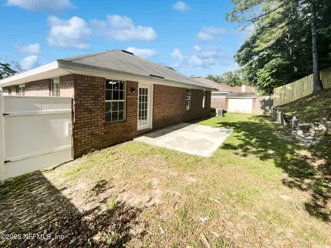 7700 Lookout Point Drive Jacksonville FL 32210