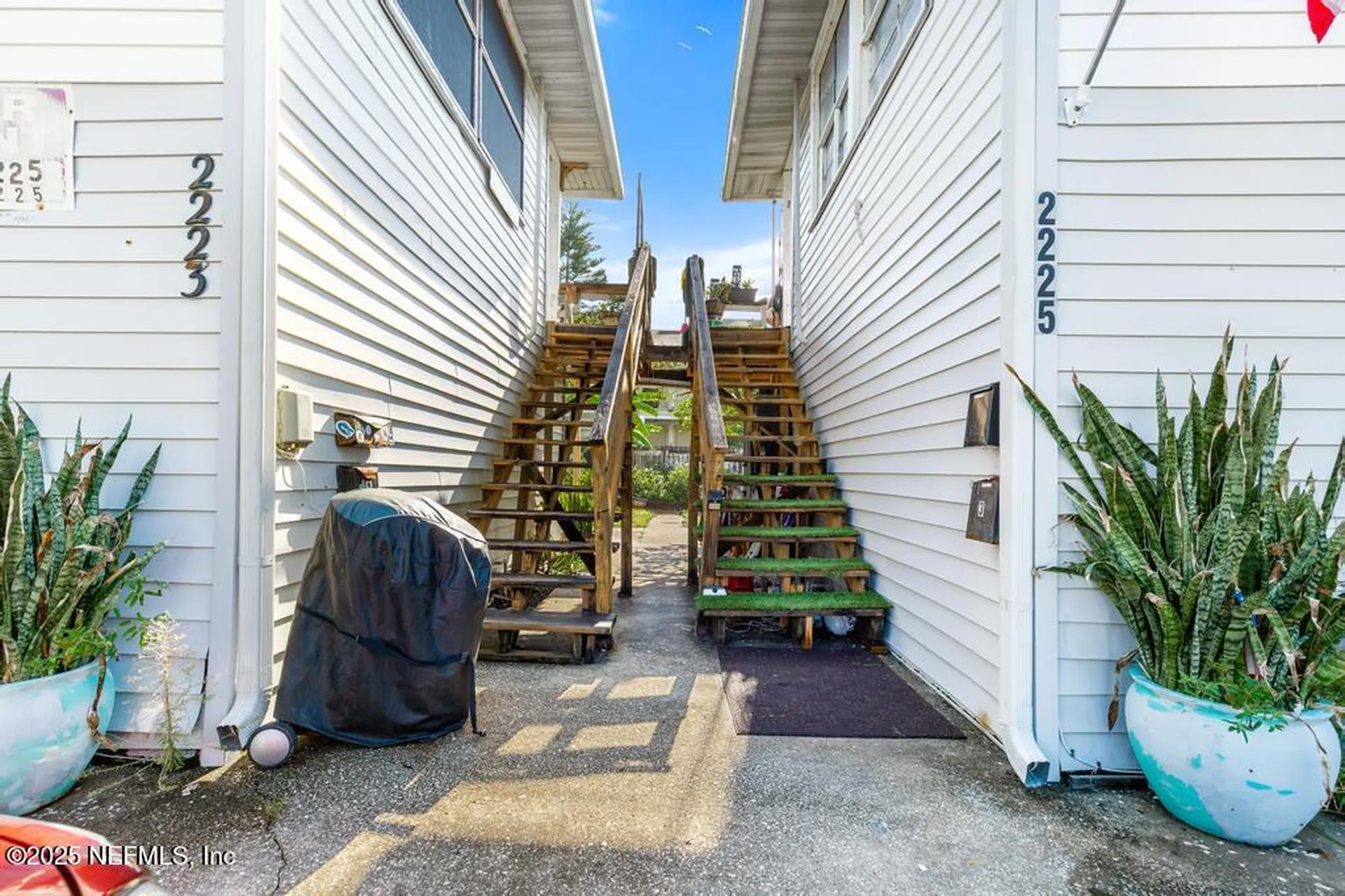 2223 2225 1st Street S Jacksonville Beach FL 32250