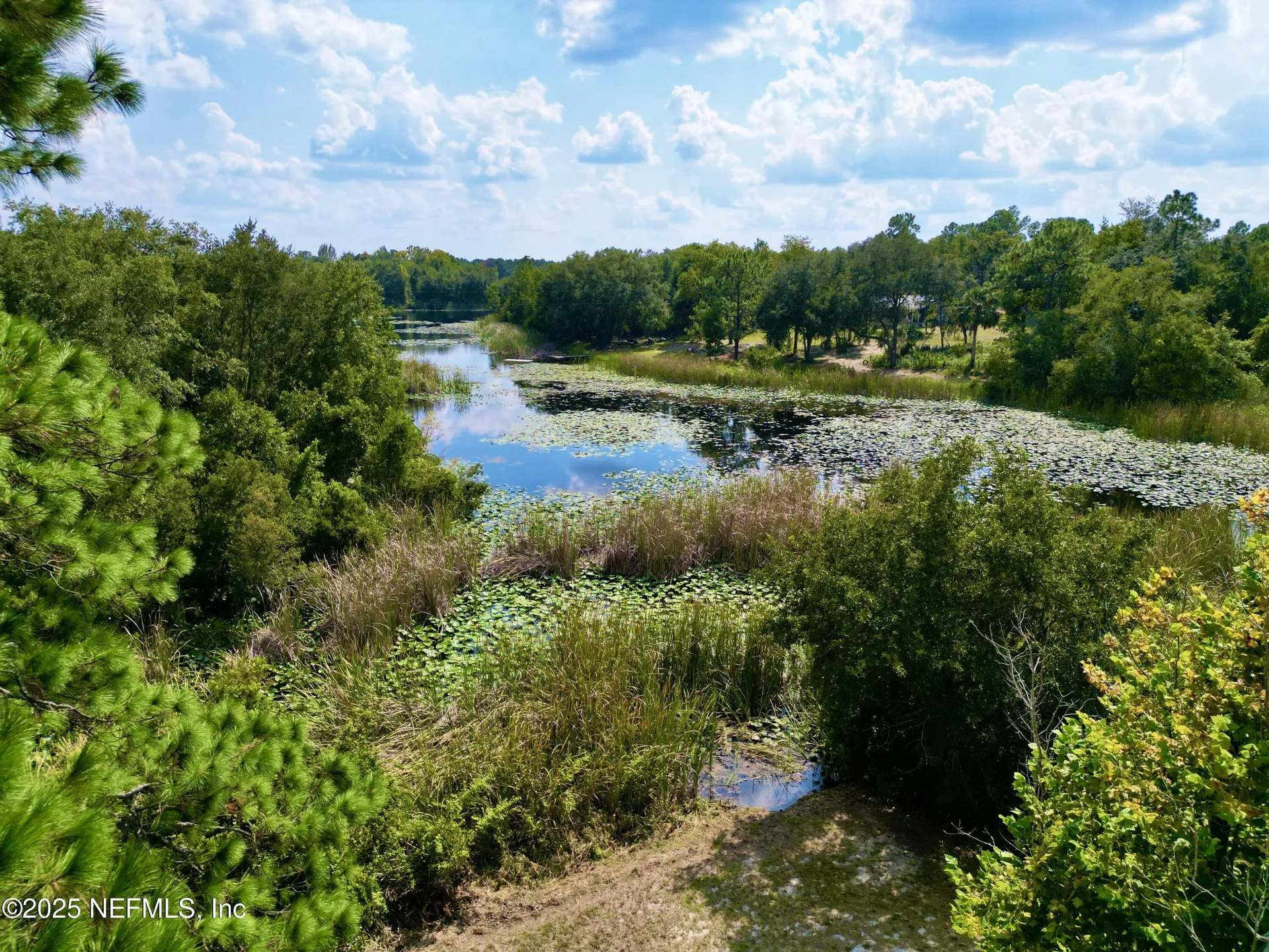 137 Oak Circle Interlachen FL 32148