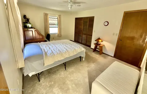 137 Oak Circle Interlachen FL 32148