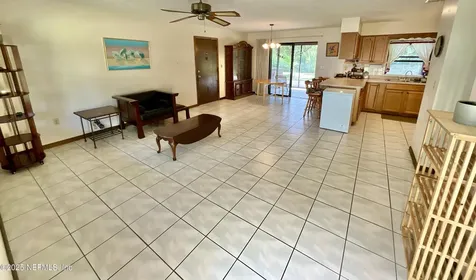 137 Oak Circle Interlachen FL 32148