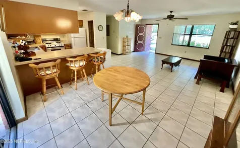 137 Oak Circle Interlachen FL 32148