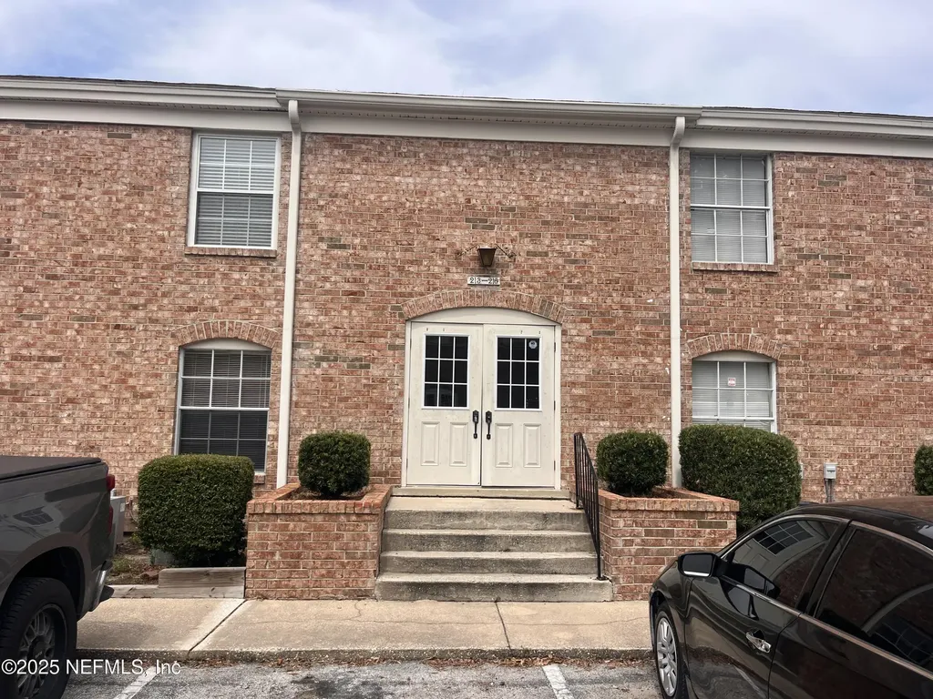 5201 Atlantic Boulevard Jacksonville FL 32207
