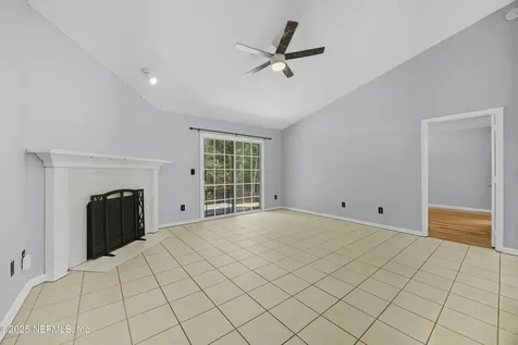 7751 Fawn Lake Drive S Jacksonville FL 32256