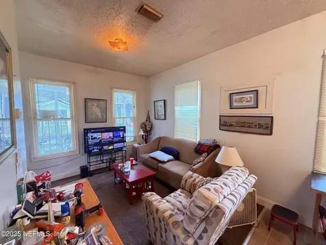 1335 Cleveland Street Jacksonville FL 32209