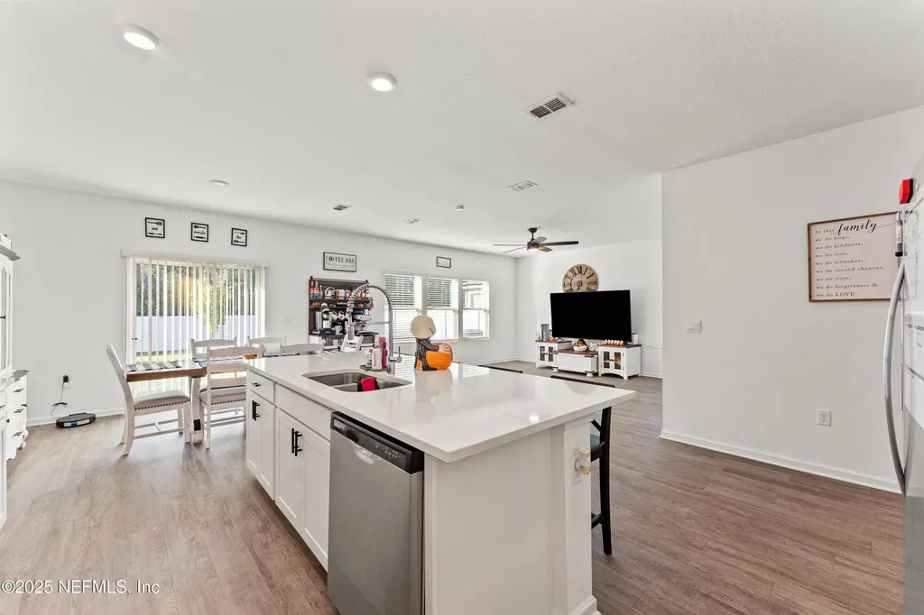 2283 Shady Breeze Lane Green Cove Springs FL 32043