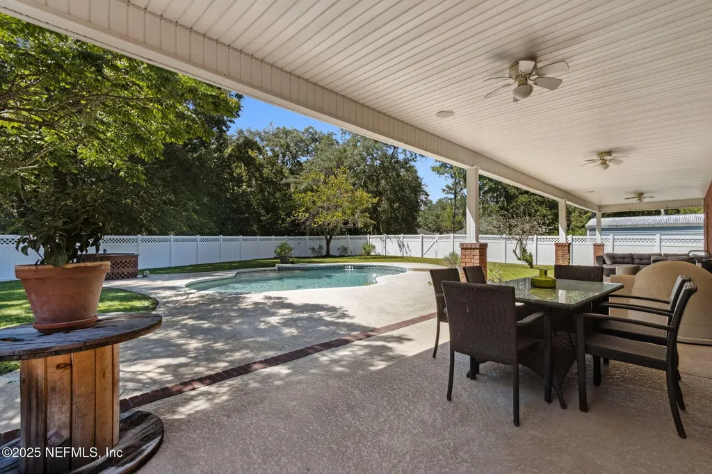87377 Raddin Road Yulee FL 32097