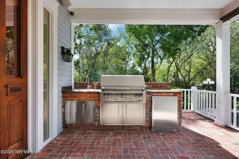 143 S Roscoe Boulevard Ponte Vedra Beach FL 32082
