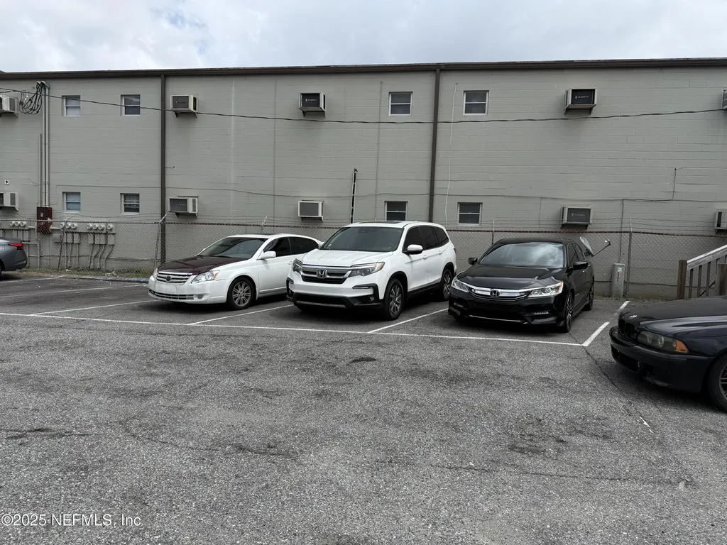 7328 Atlantic Boulevard Jacksonville FL 32211