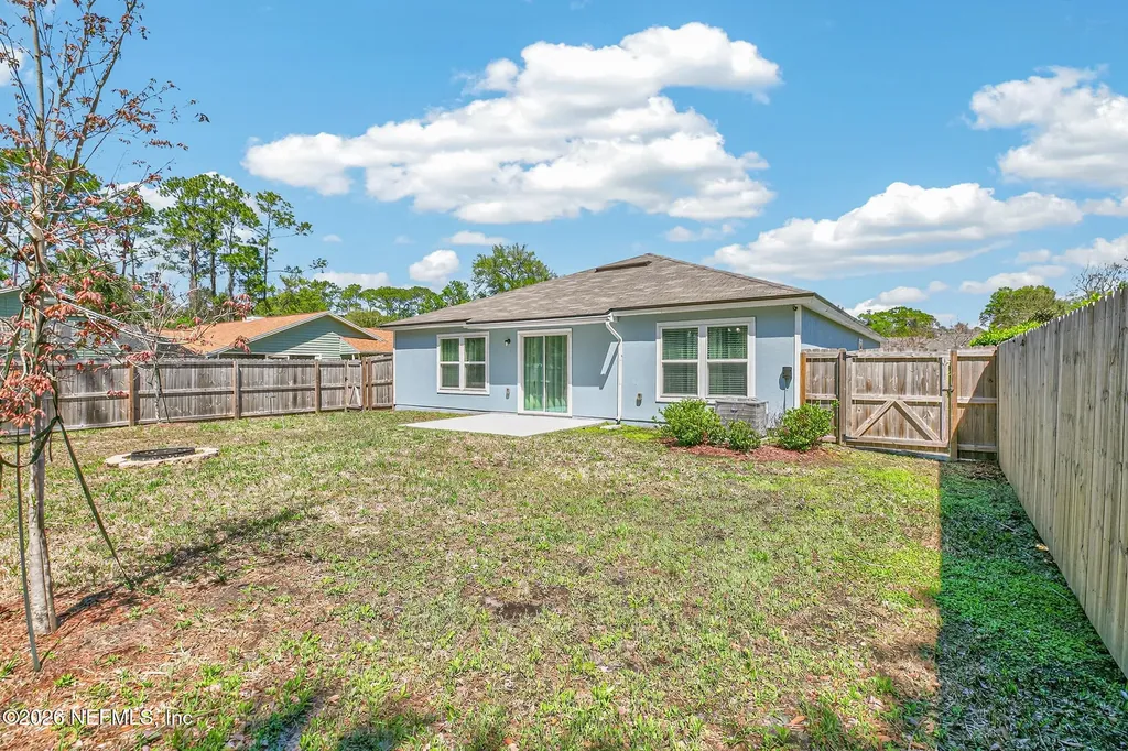 35 Putter Drive Palm Coast FL 32164