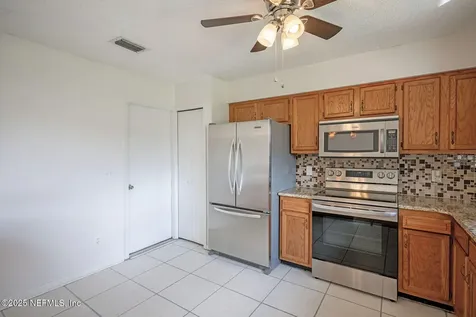11873 Marabou Court N Jacksonville FL 32223