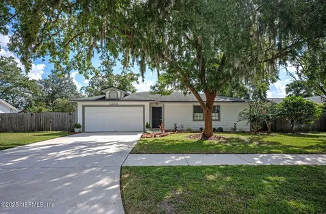 11873 Marabou Court N Jacksonville FL 32223