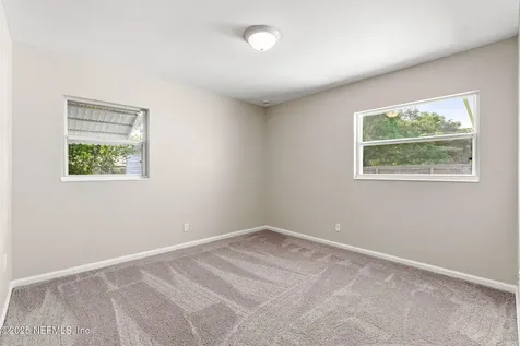 3225 Sandhurst Road E Jacksonville FL 32277