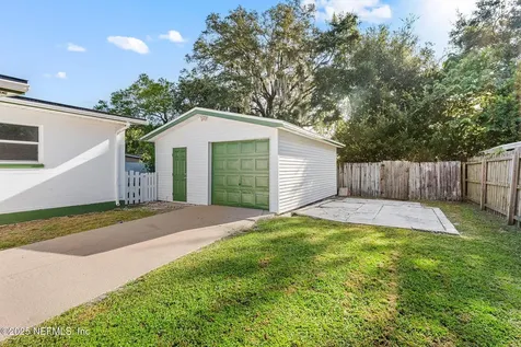 3225 Sandhurst Road E Jacksonville FL 32277