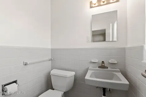 3225 Sandhurst Road E Jacksonville FL 32277