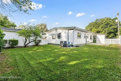 3225 Sandhurst Road E Jacksonville FL 32277