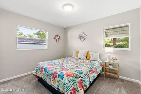 3225 Sandhurst Road E Jacksonville FL 32277